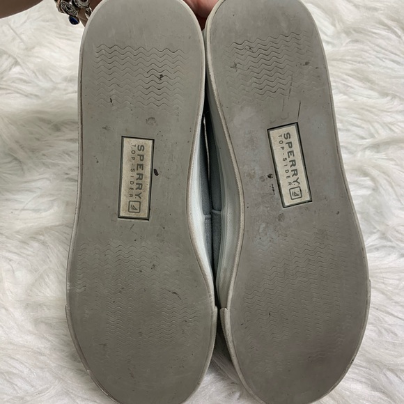 🔥30%OFF🔥Sperry grey/white Bahama slip on 7 - Picture 7 of 8